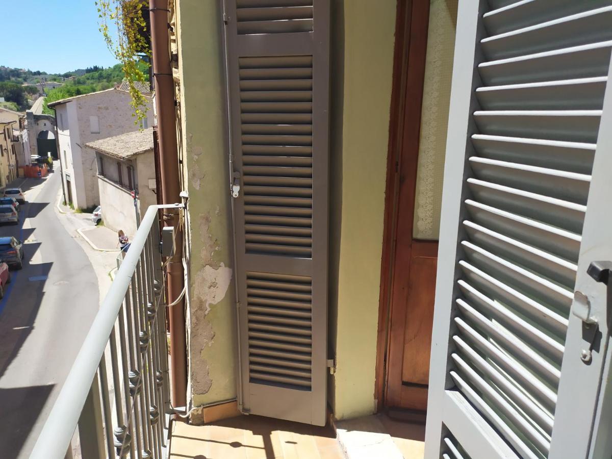 Appartement Casa Di Massimo à Spolète Extérieur photo